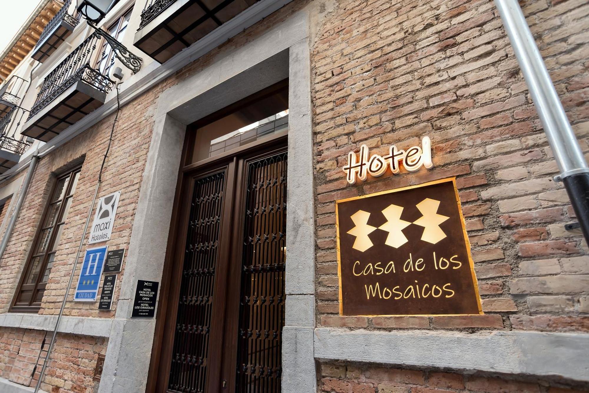 Hotel La Casa De Los Mosaicos By Maxi Hoteles — Photos 2